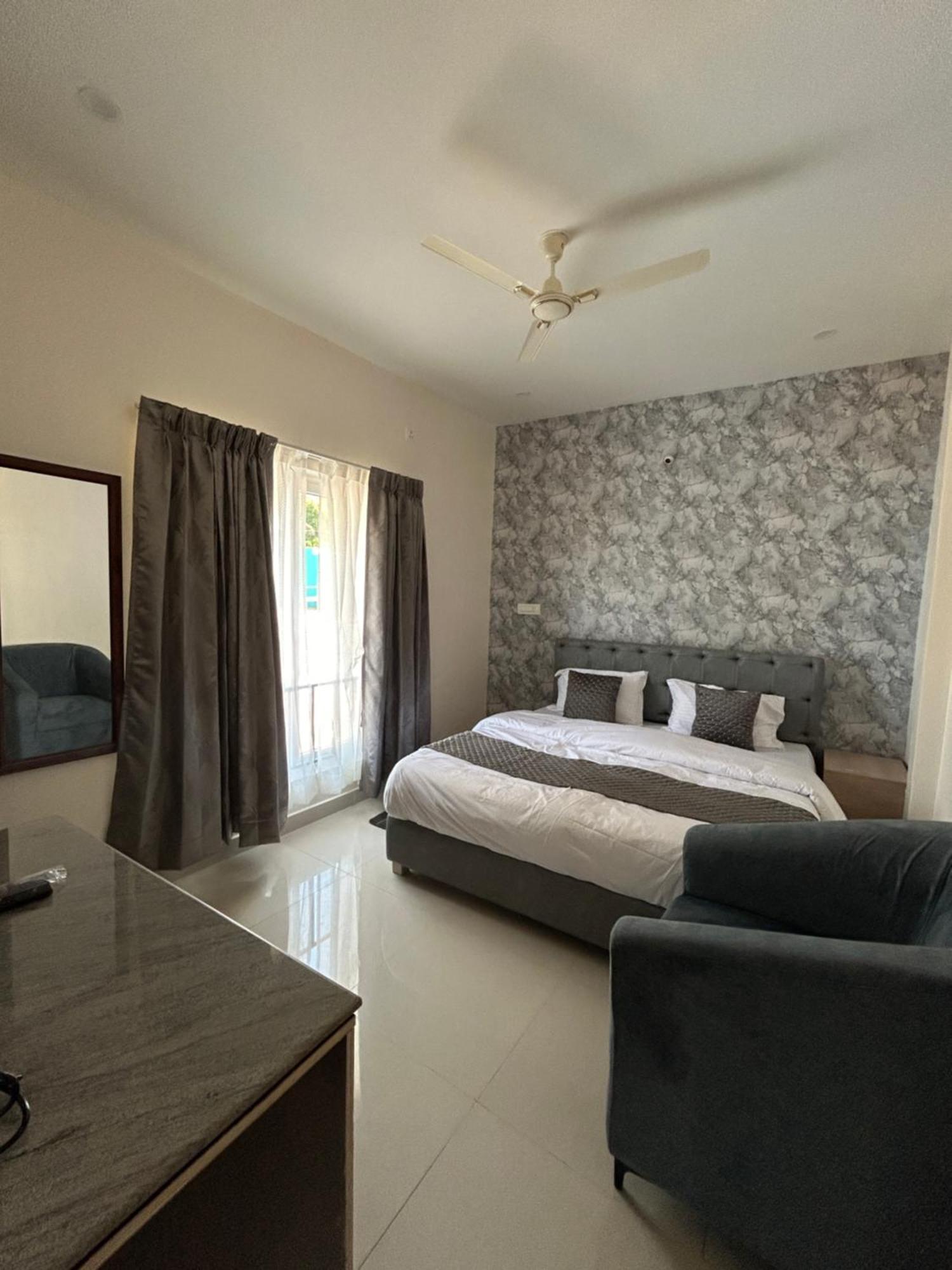 Sapphire Stayss Yelagiri Ngoại thất bức ảnh